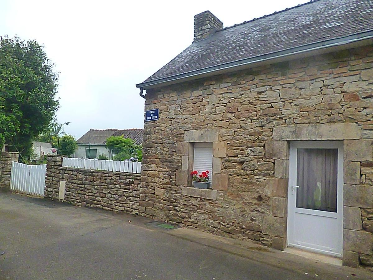 Gite Au Calme Centre Finistere Jardin Clos Trégourez المظهر الخارجي الصورة